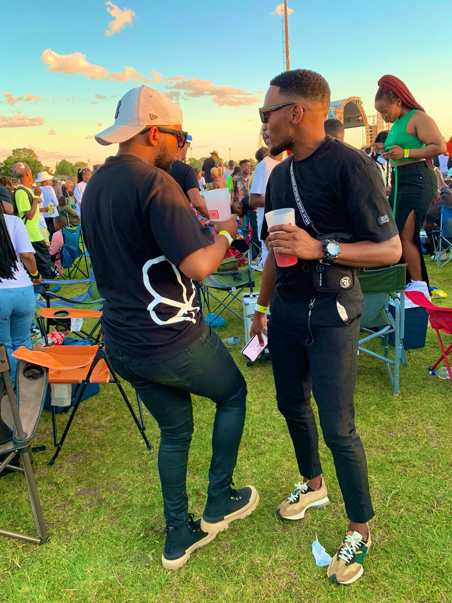 Mbolawa1's tweet photo. Monate ke Monate leka Pokola ratlhapa thata wayiwa. https://t.co/JJNaCChzKJ