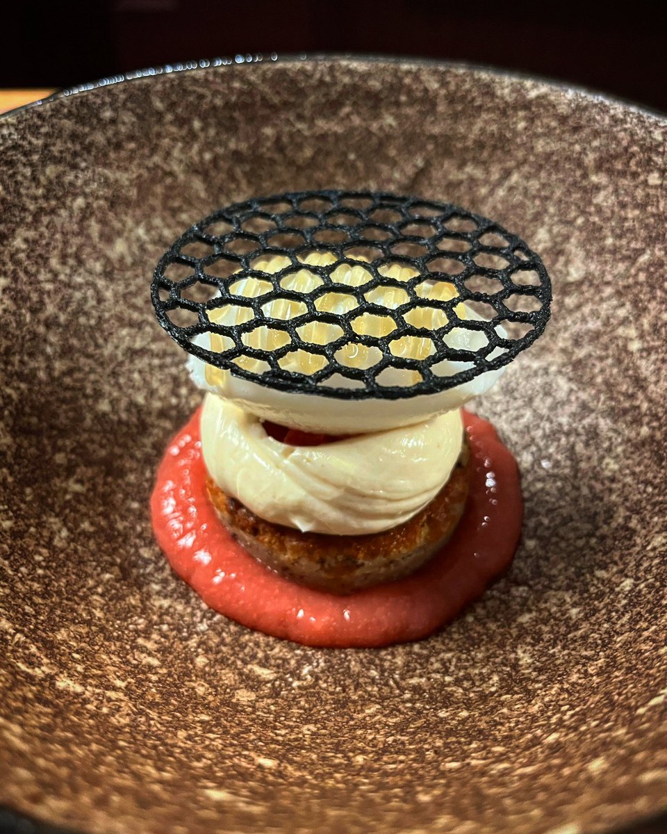 paulwelburn's tweet photo. Last week of this little number .. Yorkshire rhubarb, ginger cremeaux , iced yoghurt , lemon and honey cake .. new dish coming next week at the cygnet the “frozen toddy” will be getting a makeover @MichelinGuideUK https://t.co/VzixlvETFL