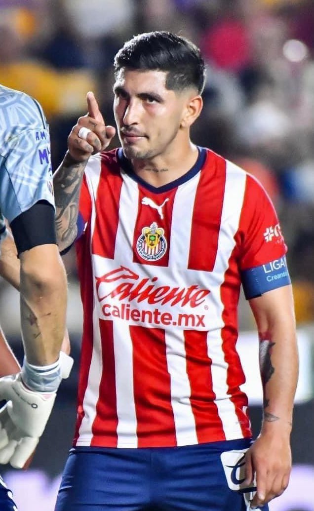 LopezElizondo11's tweet photo. 🚨GIVEAWAY ROJIBLANCO🚨

🎫 ¡GANA UN PASE DOBLE PARA EL #Chivas vs #Santos! 🐐
 
1⃣ Sigue a @calientesports y a mí
2⃣ Dale 🔁 y ❤️
3️⃣ Comenta este tuit con el hashtag #MásAcciónMásDiversión 🔥

¡Se rifarán DOS pases dobles! 📲 https://t.co/4zPjIIrC36