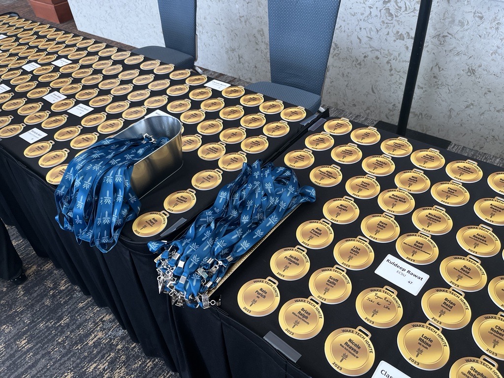 waketechcc's tweet image. Welcome to #WakeTechIGNITE!

At #WakeTech, we&apos;re your community&apos;s college serving more than 70,000 adults annually, with seven campuses, two training centers, multiple community sites &amp;amp; a comprehensive array of online learning options.

Enjoy the show!

➡️ bit.ly/30MIaFy