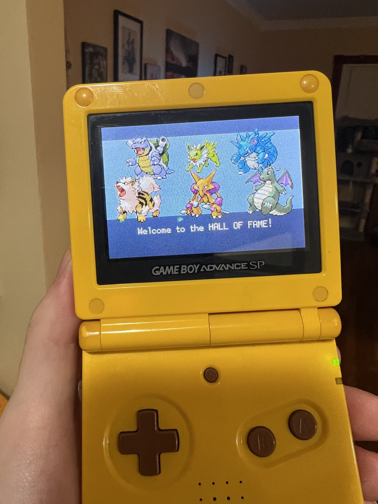 Dream team Fire Red Shiny Pokemon Amino Amino