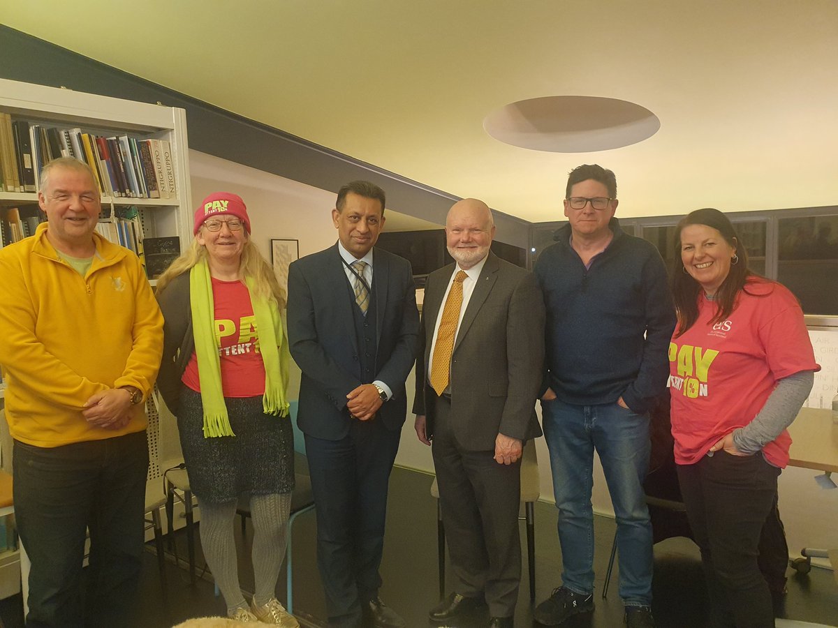 Thanks so much to <a href="/uartlach/">Colin Beattie</a> and <a href="/FoysolChoudhury/">Foysol Choudhury MBE MSP</a> for coming to talk to <a href="/EdinburghEIS/">Edinburgh EIS</a> and <a href="/EISMidlothian/">EIS Midlothian</a> members about our pay campaign. They listened carefully to points made by <a href="/al_crosbie/">Allan Crosbie</a> <a href="/claire_clairer/">Claire Robertson</a> and others.