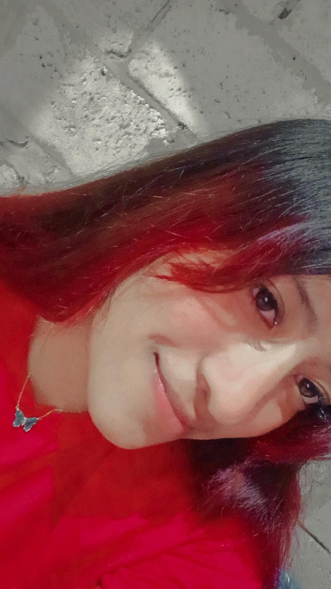 Hola, me llamo Danna soy de Ecuador🇪🇨 tengo 21 años. Sigo a Joel desde mayo del 2021 días antes que anuncie su separación (trauma cinematográfico😂) y siempre he estado desde que empezo como solista, lo amo mucho🥹🫶🏻 no sé que más se dice🧍🏻‍♀️

#REUNIONDELEON <a href="/JOELDELE0N/">Joel DELEŌN</a>