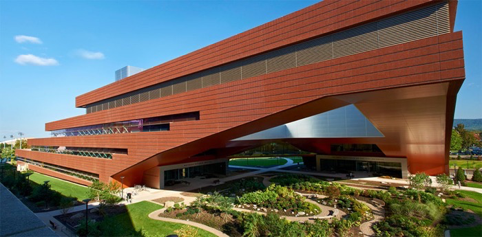 nitanother's tweet photo. 🚨🚨
My lab is hiring postdocs for a 5-yr NIH-NSF funded project on disease emergence and endemicity.

Looking for aspiring spatial analysts and disease modelers. 

Based at Penn State in the Center for Infectious Disease Dynamics.

Join us!
https://t.co/J96WMIZcfZ https://t.co/EvmuoHnSEq