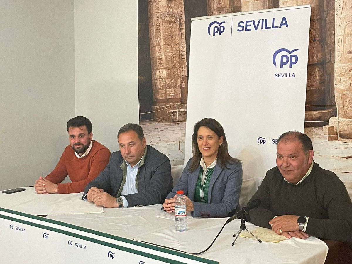jrgarciaroman's tweet photo. ✅️Experiencia en la gestión es la que demuestra nuestra Alcaldesa y Candidata @maruhuevar al frente de un Ayuntamiento que ha remontado pese a la pésima herencia socialista
✅️Ilusión y ganas por recuperar a su pueblo, El Coronil,es la que tiene nuestro candidato #ManuelMartin https://t.co/VIjgfkWRlF