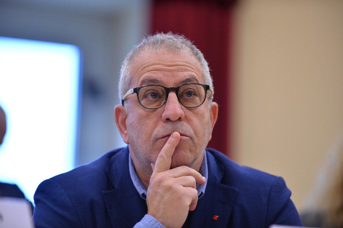 Vertenza #Portovesme, Durante (Cgil Sardegna): il problema è la mancanza di scelte politiche, di <a href="/GhianiEmanuele/">Emanuele Ghiani</a> 
ildiariodellavoro.it/vertenza-porto…
<a href="/FaustoDurante1/">Fausto Durante 🇪🇺</a>