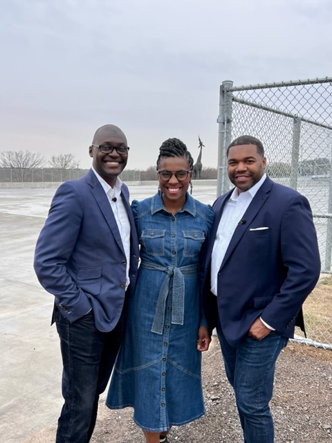 This rain isn't slowing us down! TUNE IN today at 6:00pm on @WFAA to hear about our progress. @MrsAprilAllen @DemondFernandez @cocoboywonder @DallasParkRec @TDFHereforGood