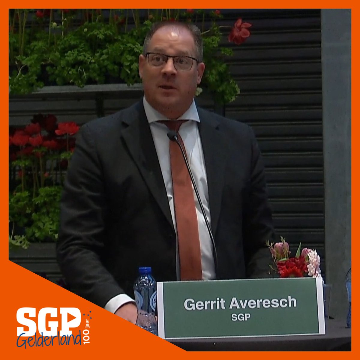 DEBAT <a href="/RegioFoodValley/">Regio Foodvalley</a> | <a href="/gerritaveresch/">Gerrit Averesch</a> over het stikstofbeleid: 'Zolang plannen niet vastliggen in een wet, kunnen we in Gelderland onze eigen plannen vormgeven!'

#betrouwbaarenkoersvast
#gelderlandstemtsgp
#tijdvoordeboer