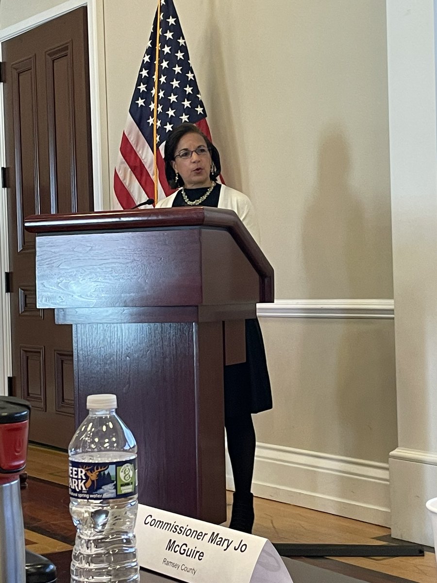 spanojake's tweet photo. Whirlwind day I’m DC w/many MN’s on behalf of my neighbors in @stlouispark! Stealing great ideas for ways to use fed $. Hand delivered a copy of our RAISE grant application for Cedar and Louisiana but they wouldn’t hand me a check on the spot…? 🤷🏻 #saveastamp https://t.co/oFuHcCKZpU