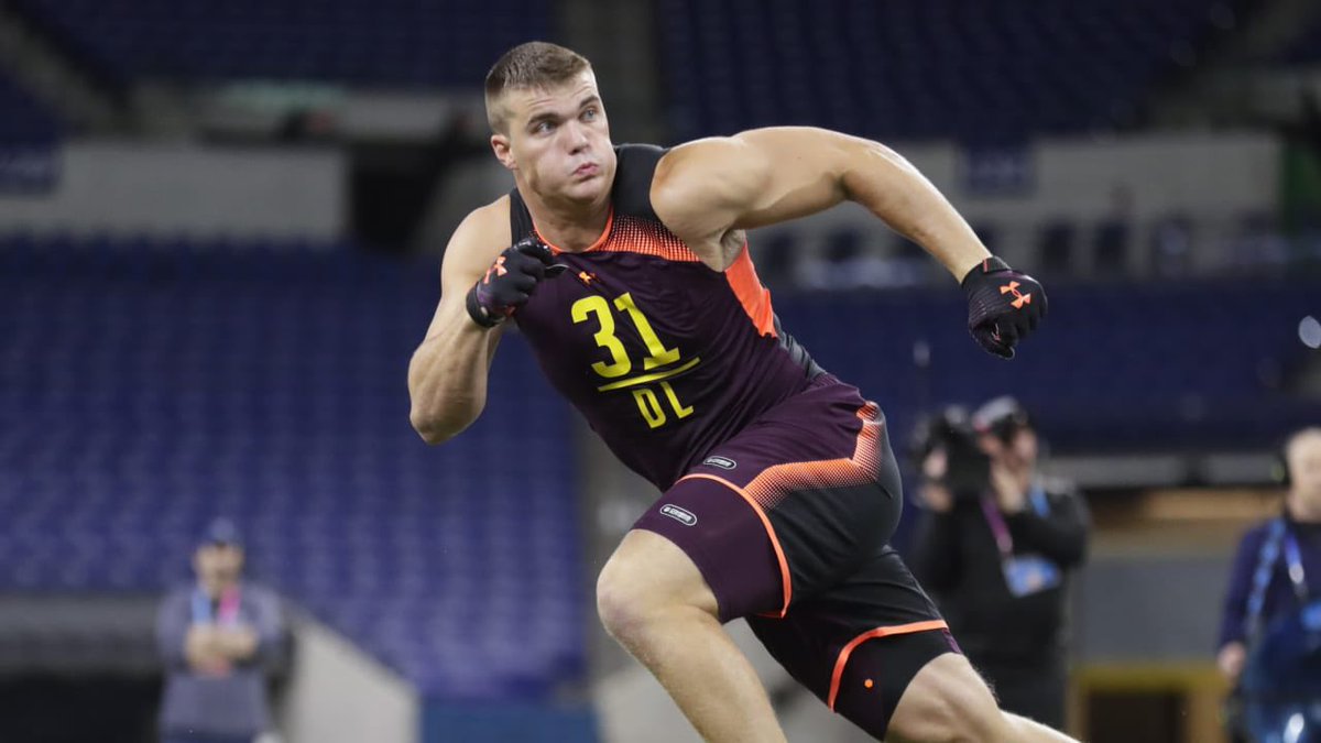 UCWV_Football's tweet image. Throwback to when our guy @J_Cominsky out on a show at the NFL Combine!  

#CharlestonBuilt
