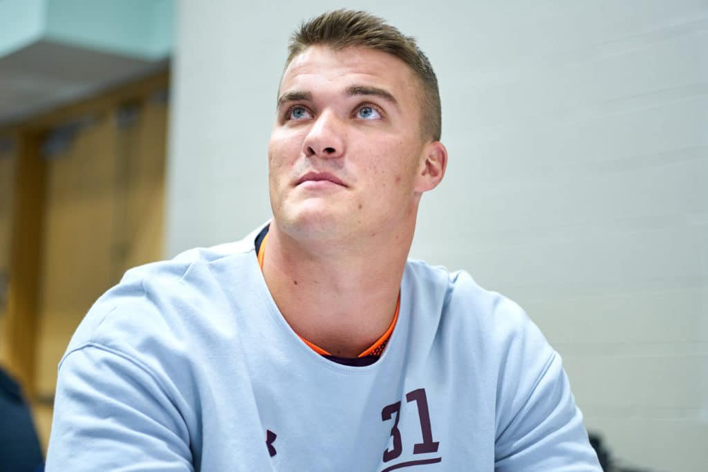 UCWV_Football's tweet image. Throwback to when our guy @J_Cominsky out on a show at the NFL Combine!  

#CharlestonBuilt