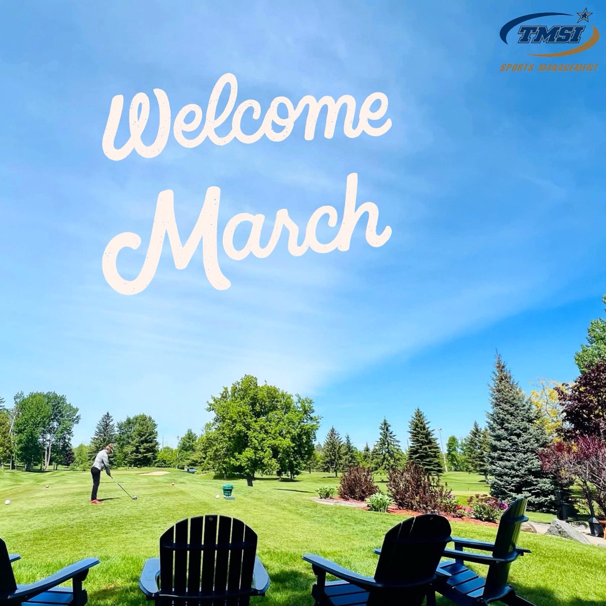 Happy March 1st! 💚 

The grass is (sometimes) greener on the other side…at least during golf season.🤫