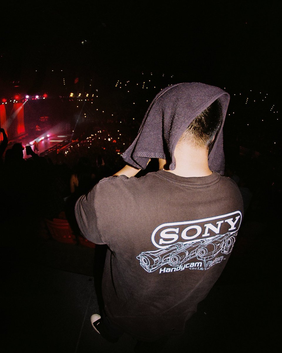 YOUR MULTIMEDIA tweet media