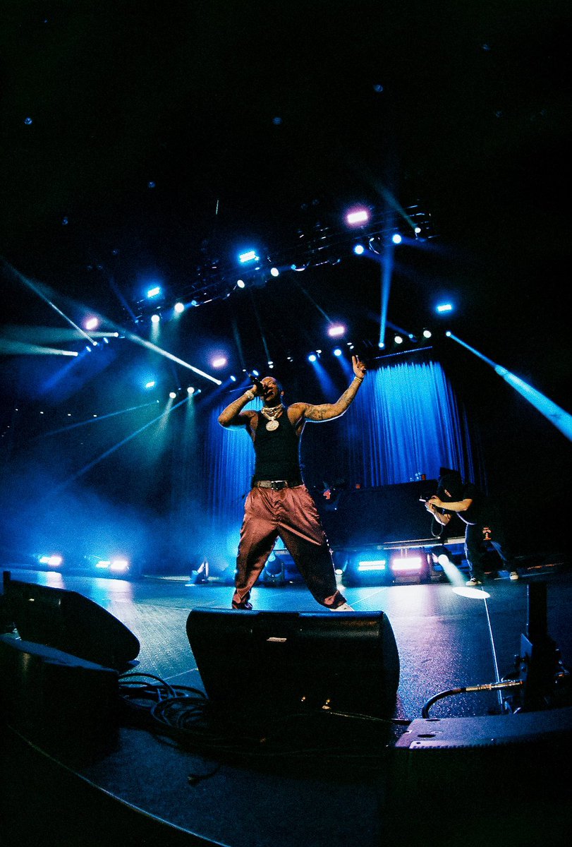 YOUR MULTIMEDIA tweet media