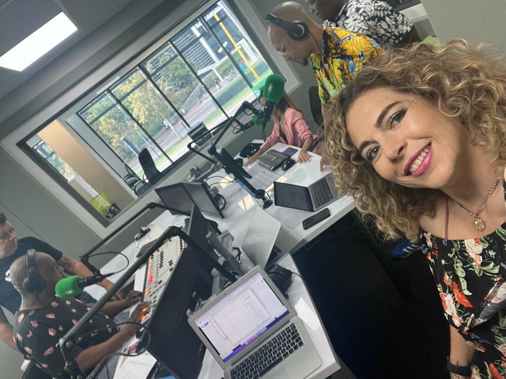 Day 1 on the Mix Drive with Mo G done &amp; dusted. 👏

Thank you to the team for a great time! 

Join us Weekdays 16:00-19:00 on Mix 93.8 

#mixdrivewithmog #mixfm #radio #DriveTimeShow