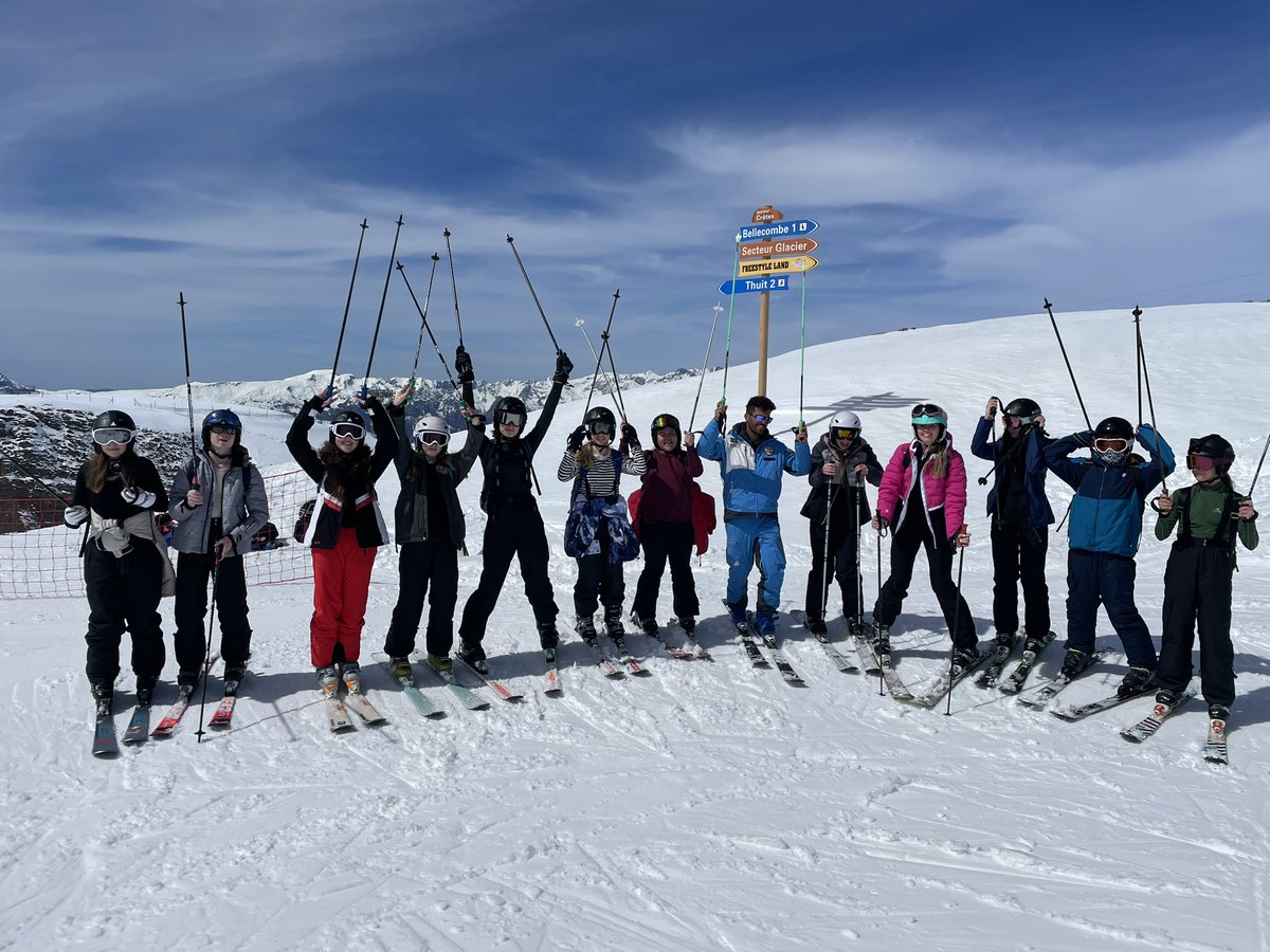 BHCS Ski Trip tweet media