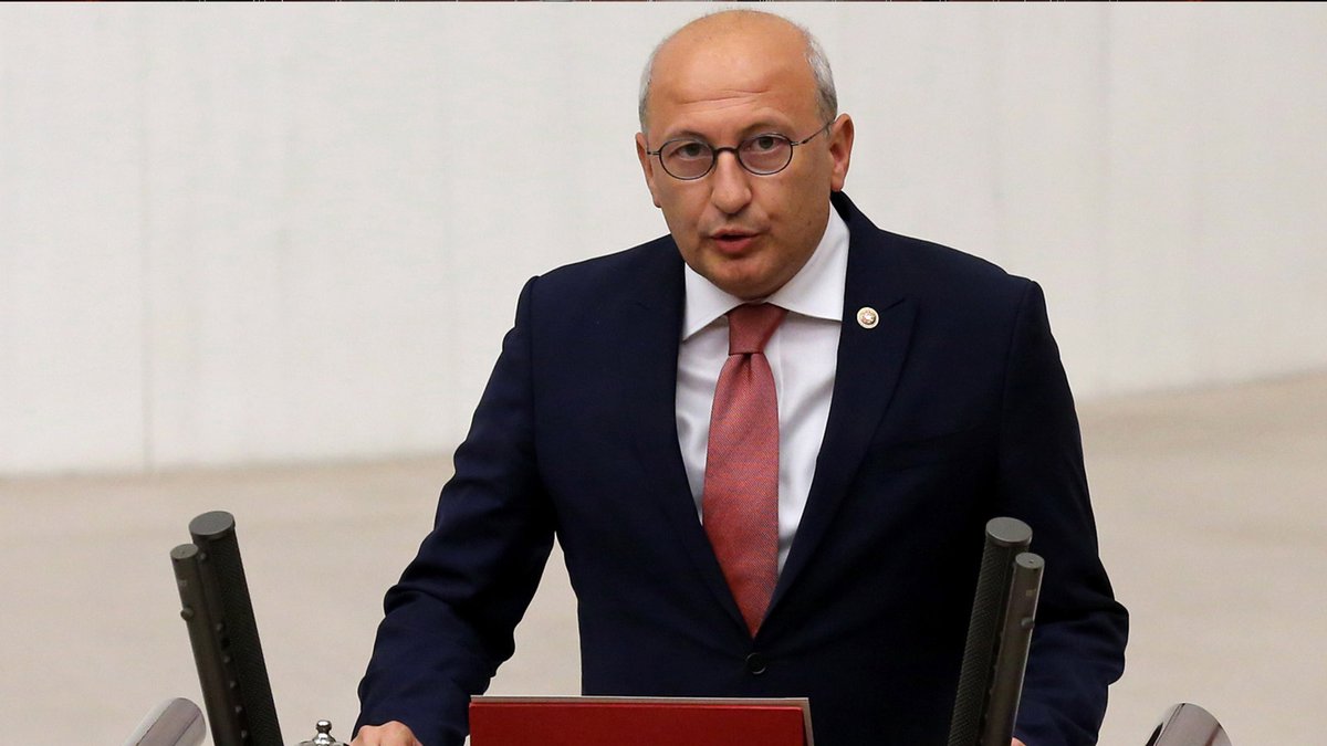 CHP'li Çakırözer: Üniversiteler açılmalı, bilimsellikten ve hukuktan uzak tek adam kararlarıyla bir kuşağımızı daha kaybetmeyelim! 
t24.com.tr/haber/chp-li-c…