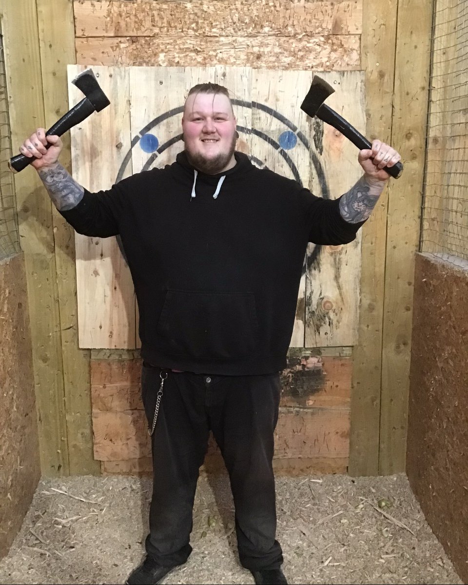 timber_jacks's tweet image. Our throwers are killing it this week and it&apos;s only Wednesday💪 #HumpDay #ActivityIdea #AxeThrowing #TimberJacks #Axes