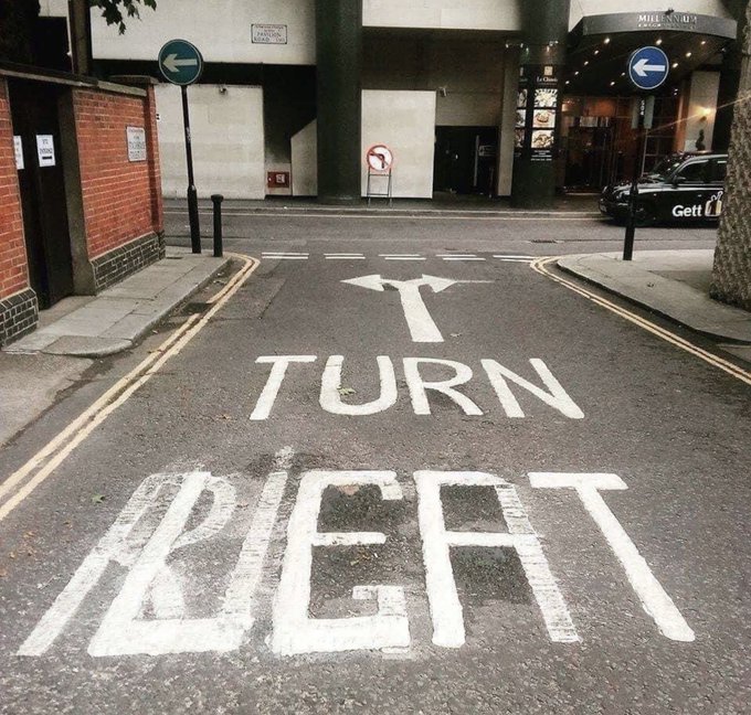 Me:  Dear universe please give me a sign!   Universe: https://t.co/jYewIUExQp<a href="/tag/throwbackthursday"class="tags"><span>#throwbackthursday</span></a>