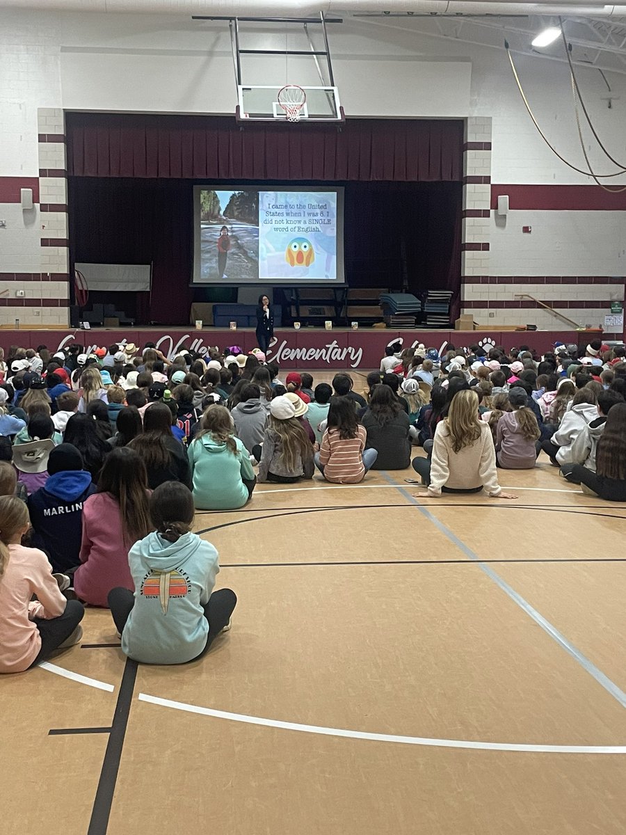 Today @kellyyanghk helped us see that “it’s okay to be inspired by your emotions” and “just because you can’t see something doesn’t mean you can’t be it” 🤩 What a great start to the day at @GarnetValleyES #gvfeeling ♥️ #finallyseen