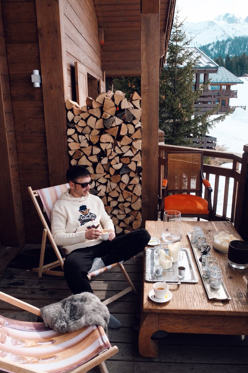 Liuk54's tweet photo. Cozy ❄️ #Courchevel https://t.co/bdSCXzwofx