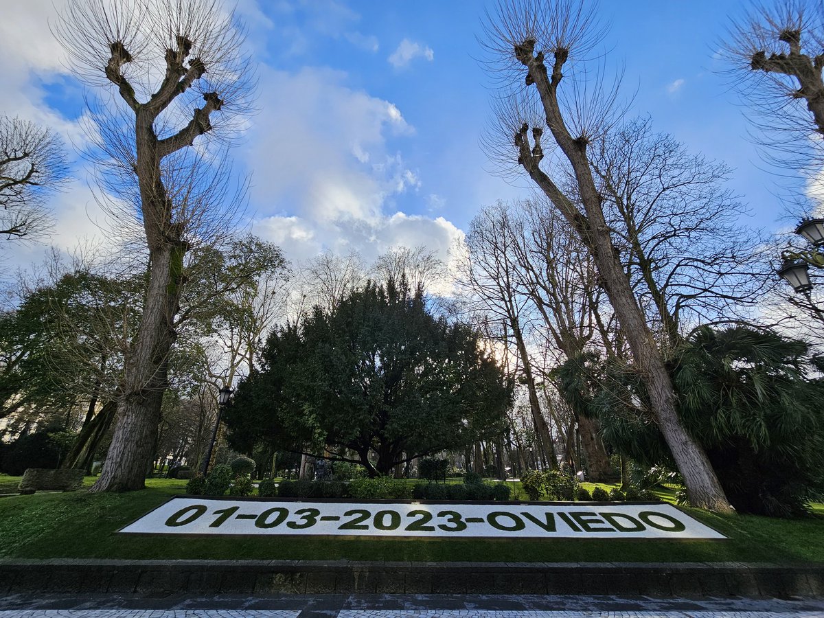 EnRutAsturias's tweet photo. 🇪🇸 ¡¡Bienvenido Marzo!!
🇬🇧🇺🇸 Welcome March!!
#Oviedo #springiscoming
#Asturias #vuelvealparaíso #venaasturias
#visitaguiada #visitaguiadaporOviedo
#guíasoficiales
#officialguide
#guidedtour #guidedtours #tourspain
#tours
#renovación #renovation #live #time #light https://t.co/HSg3B9bOqD