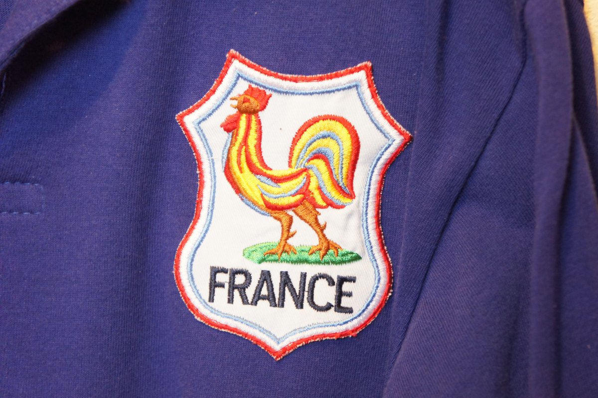 passeincisive's tweet photo. Mercredi #JustFontaine #kitclash : #13GoalsForEver #WorldCupRecord #WorldCupHistory #equipedefrance @equipedefrance @toffsretro #WC1958 #retrofootballshirts #CamisetasRetro #camisasretro https://t.co/IZff6DMt0N