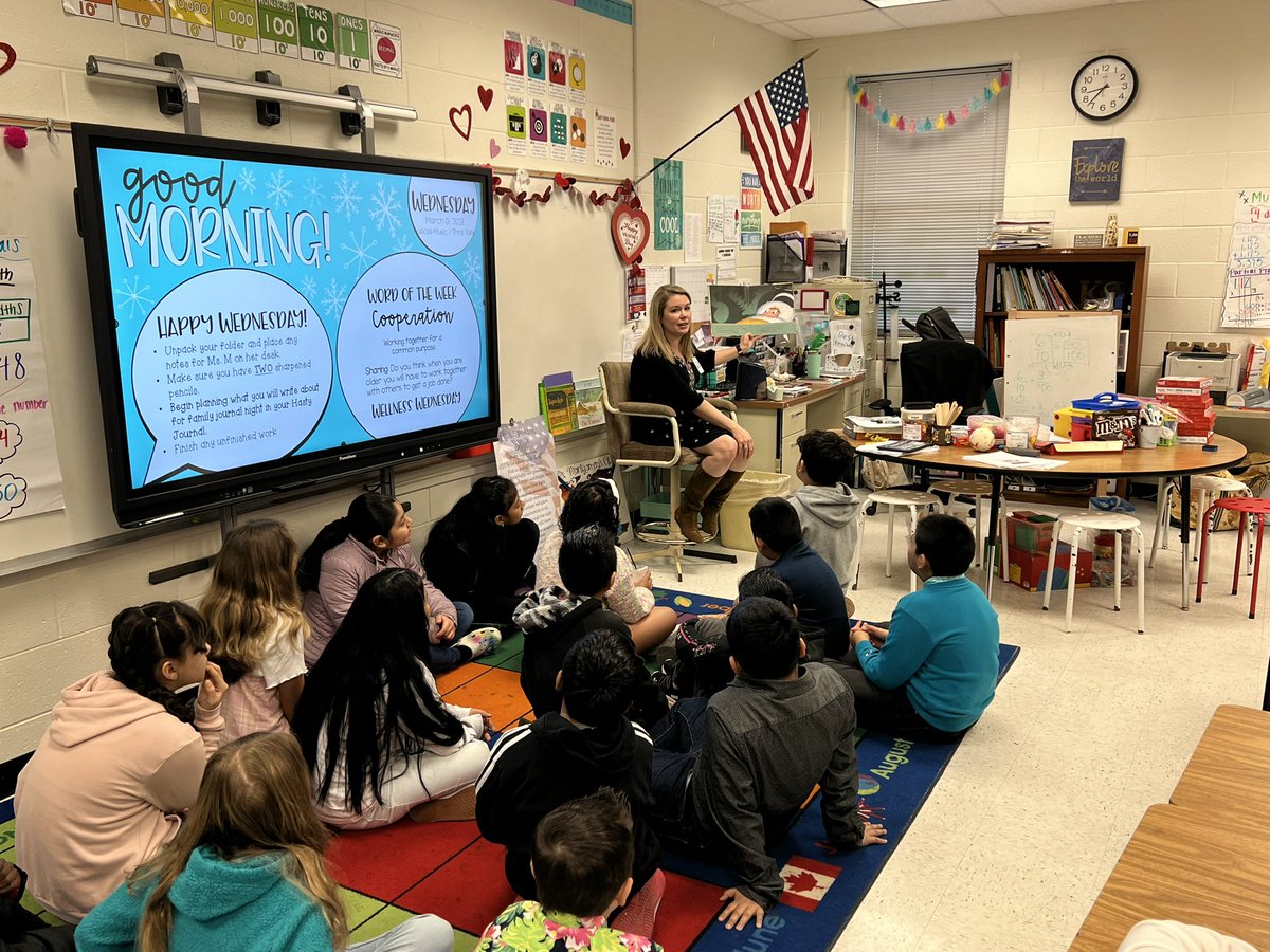 Thank you <a href="/JanetMarotte777/">Janet Marotte</a> for being our guest reader today!!!  We LOVED the book!  🐾❤️📚🤓<a href="/MRegan0123/">Dr. Rosario-Regan</a> <a href="/Beth_Coryell/">Beth Coryell</a> <a href="/Hasty_Huskies/">Hasty Fine Arts Acad</a> <a href="/kelsmontgomery6/">Kelsey Montgomery</a>