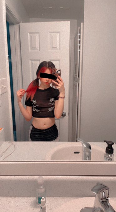 😘 https://t.co/cSF7GLrZ0a