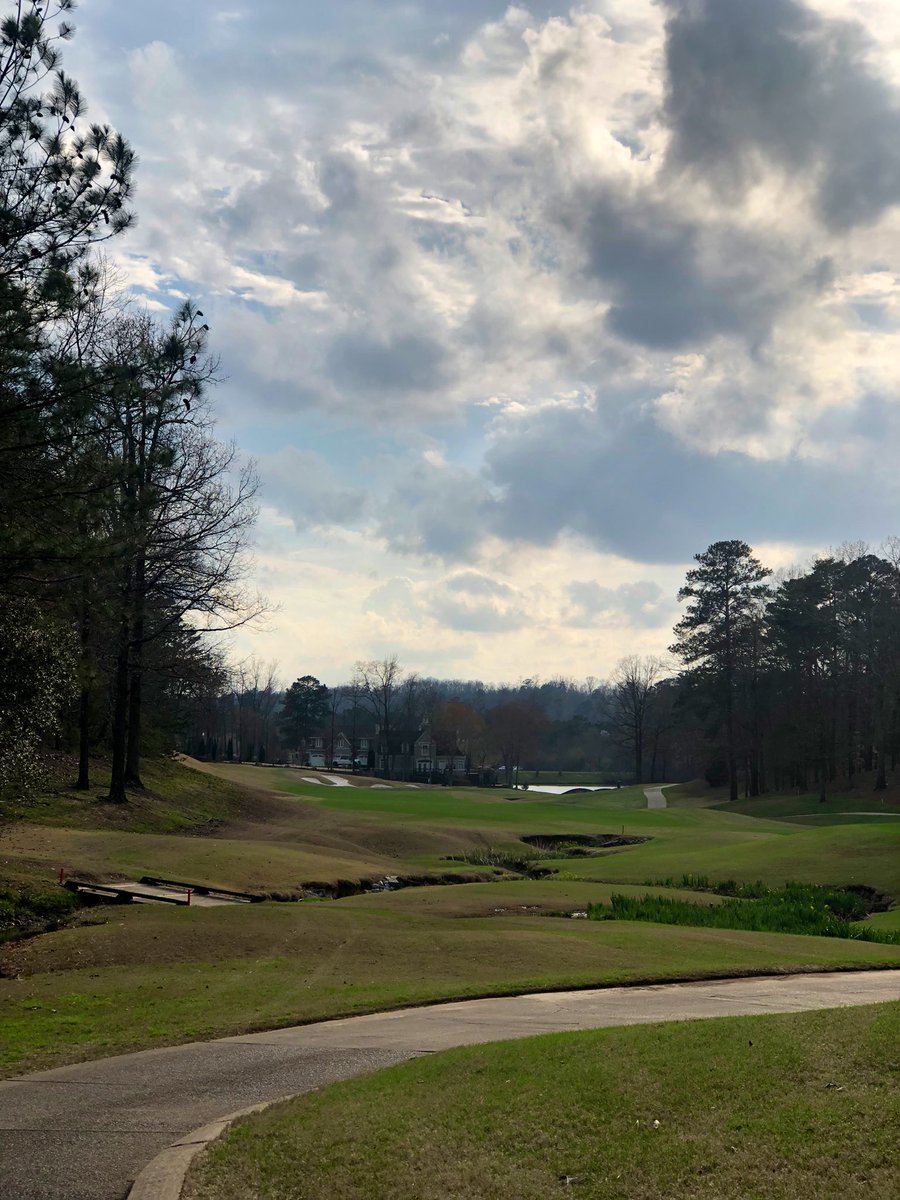 turfwifebham's tweet photo. Wednesday afternoons look a little different. 🏌🏻♀️⛳️
#founderscourse #greystonecc #Turfwife #womaninturf https://t.co/JwlyXhoGVZ