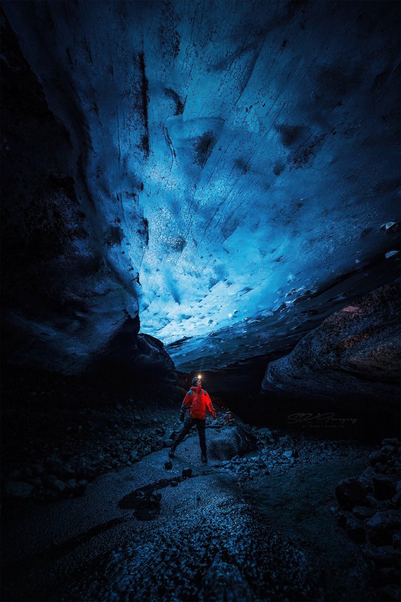 @BraydenCreation I’m bluedaboodiba….the #explorer.
#iceland #icecave #sapphirecave #crystalcave #SiKImagery #blue