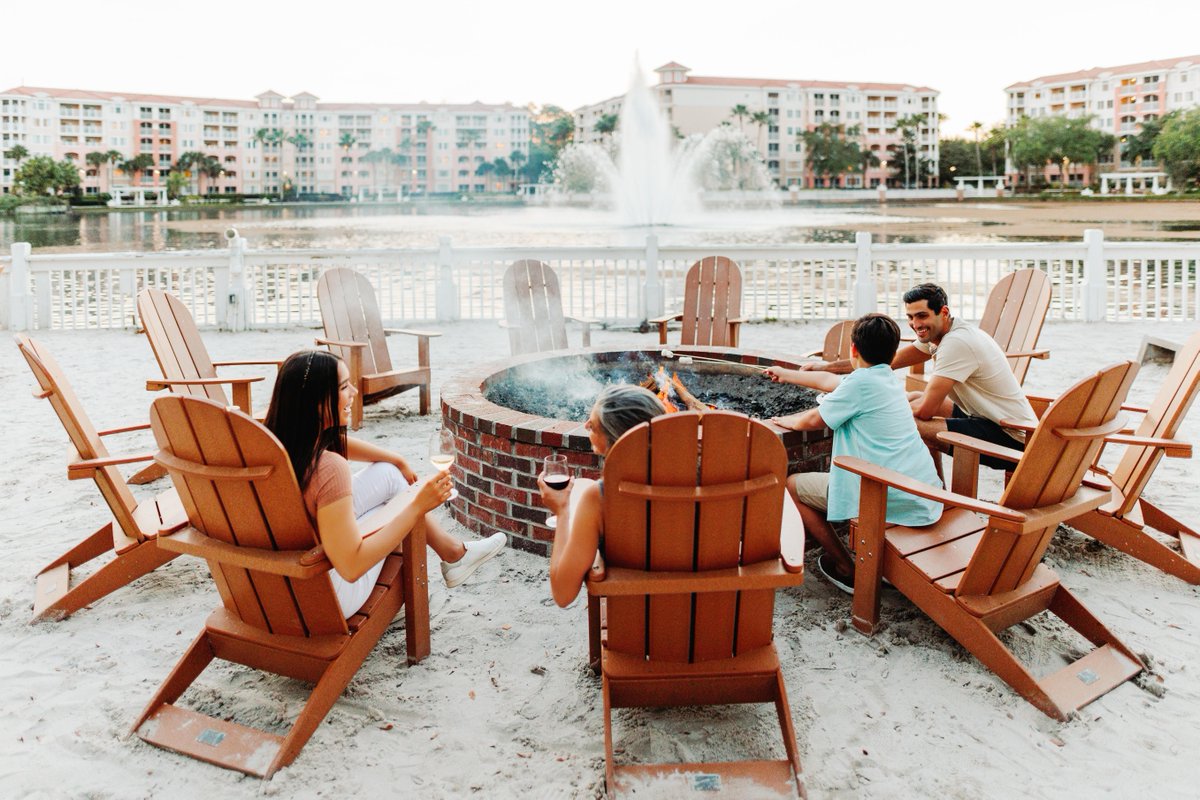 MarriottVacClub's tweet photo. Are you looking to plan your #SpringBreak getaway?
Marriott's Grande Vista has been named in budget Travels's list of "Where to Stay for an Affordable Spring Break Getaway." #Orlando is the perfect place to relax and enjoy the Florida sunshine. #MVCWishlist https://t.co/YGiEzq2KuU