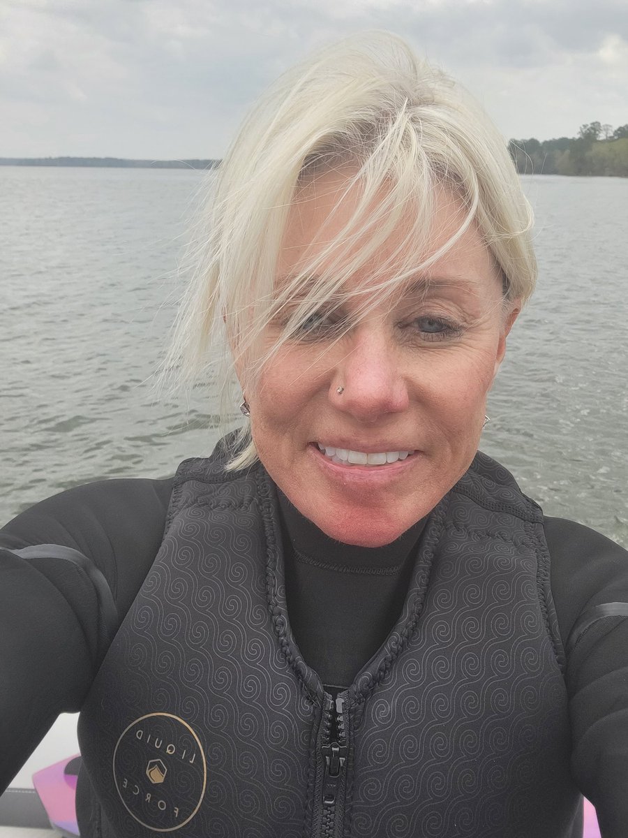 Payton Hall on Twitter: "Took a space in my day to give you a titty Tuesday contribution