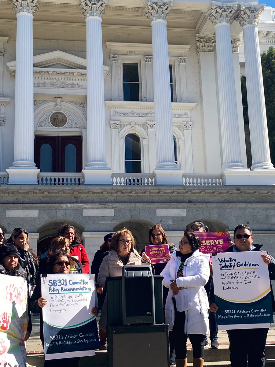 CHIRLA's tweet photo. “The domestic worker women are always in front of the battle and we say we will never give up until our rights are respected!” shares #SB686 champion and immigrant rights leader @SenMariaEDurazo ✊🏽 #MyHealthMyDignity #HealthandSafetyNow #MiSaludMiDignidad https://t.co/dfEzBIeIzs