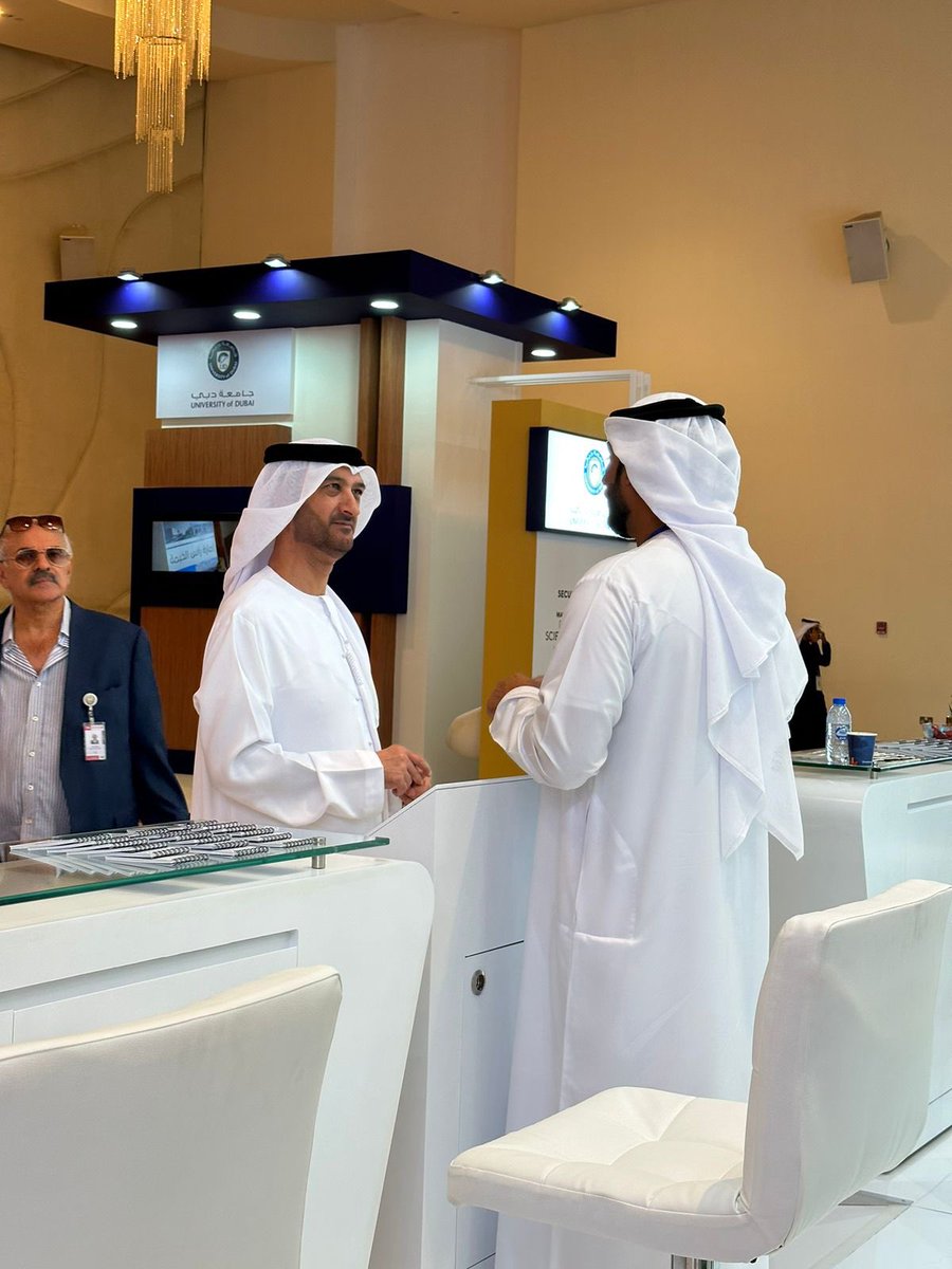 AlajmaniCf's tweet photo. من فعاليات معرض #عجمان الدولي للتعليم والتدريب  
#aetex2023 
وفي الصورة عضو مجلس أمناء مؤسسة #العجماني الأعمال الخيرية يوسف القناطي https://t.co/iFaL2Wcjus