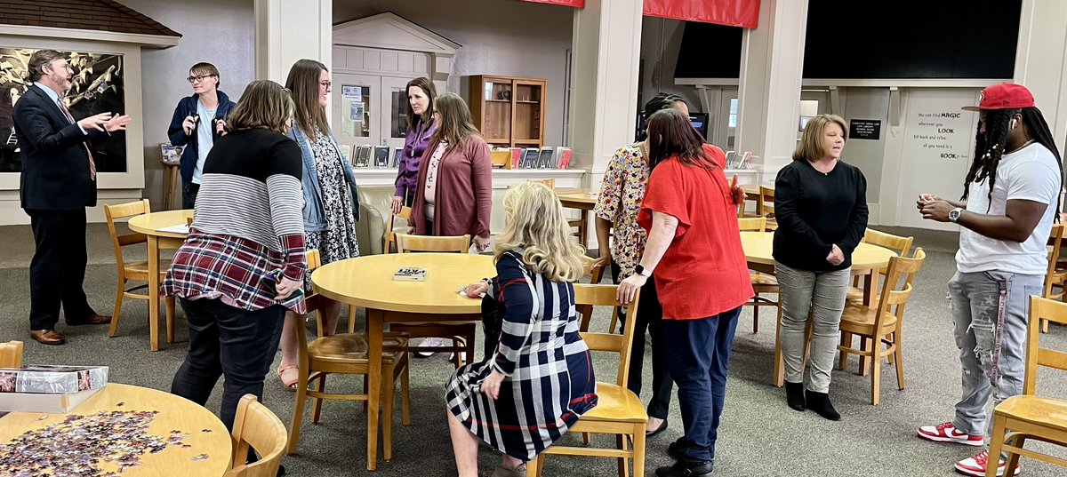 NWCC_Library's tweet image. Thanks so much to the students, faculty, staff, and members of our Reading Roundtable who attended our all-campus panel and book discussion of The Pact. Thanks also to our wonderful speakers Robert McPherson, Emily Davis, and Crystal Wilson.