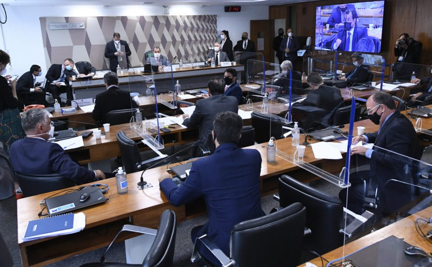 JornaldeAlagoas's tweet image. Senadores poderão trabalhar apenas três dias na semana

jornaldealagoas.com.br/politica/2023/…

#senadores #trabalhar #somente #3dias #semana #Poderão