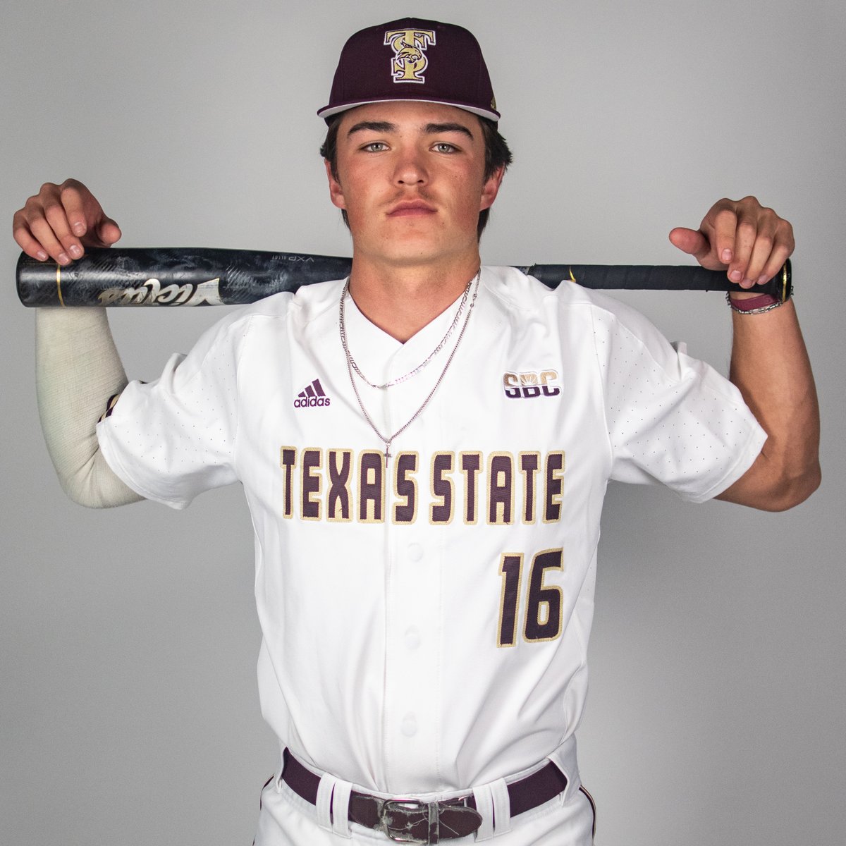 TxStateBaseball's tweet photo. Happy Birthday to @BeneshPeyton! https://t.co/qfLnITsXXR