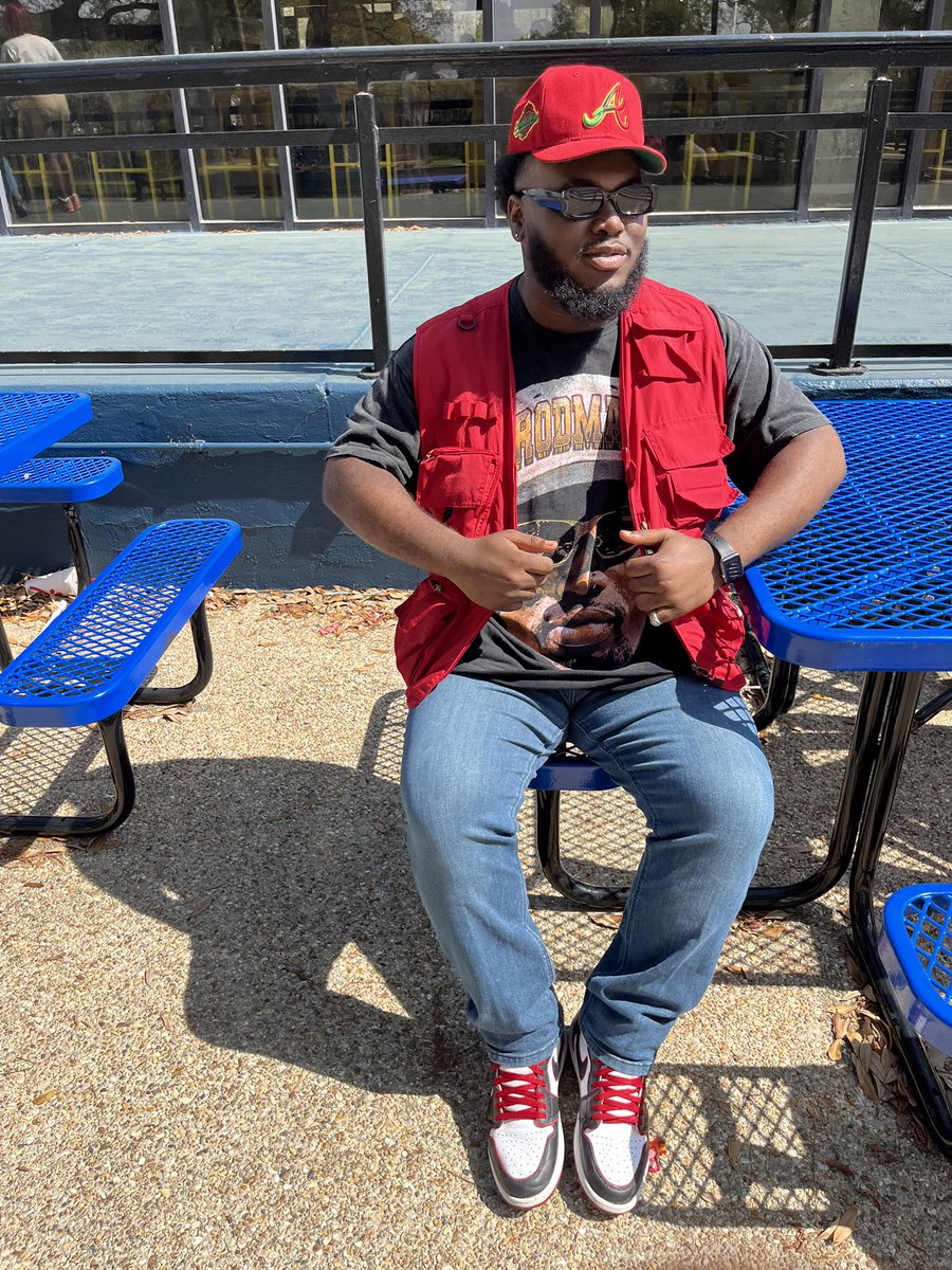 shelovebigdev's tweet photo. IMA BAD BOY LIKE DIDDY 🍾 https://t.co/u0gHYJujYA