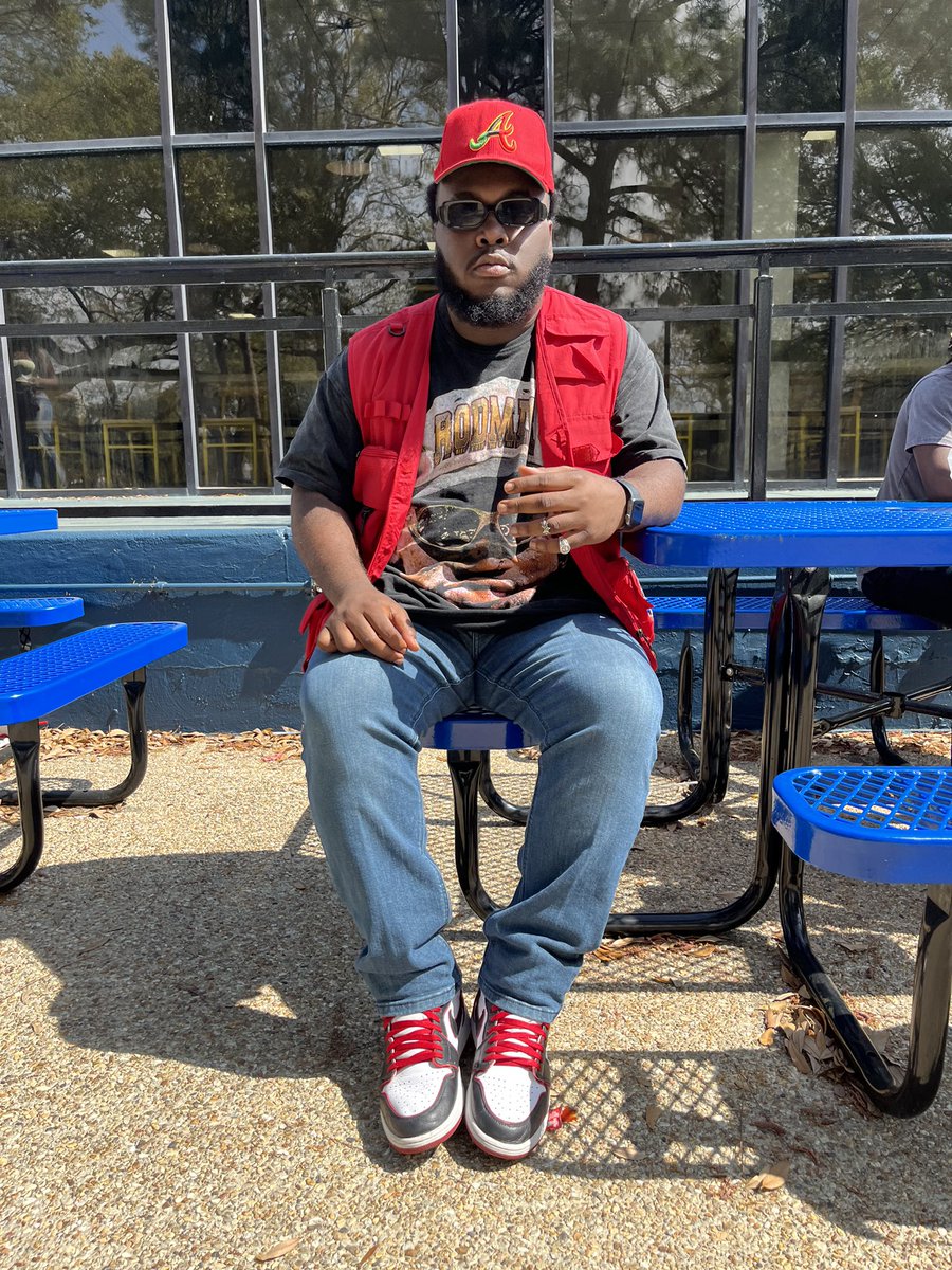 shelovebigdev's tweet photo. IMA BAD BOY LIKE DIDDY 🍾 https://t.co/u0gHYJujYA