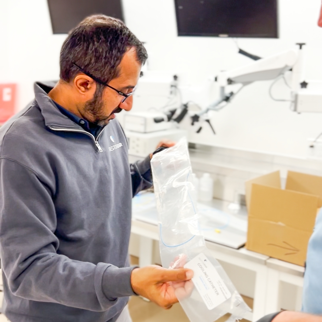RestorEar's tweet photo. ReBound started in a lab where our interdisciplinary team conducted extensive research. That research led us to create a simple-to-use hearing loss prevention product perfect for everyday wear.
Take control of your #HearingHealth with #RestorEar ReBound: https://t.co/CB8HAjnr23 https://t.co/nAKtJgMNKB
