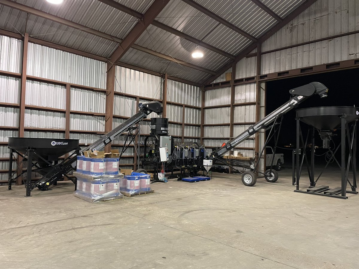 BDallmanDEI's tweet photo. Doing a little work in Arkansas. @DirectEntInc #TheDEIdifference #LPX2000 #seedtreater https://t.co/re28lZ90fO