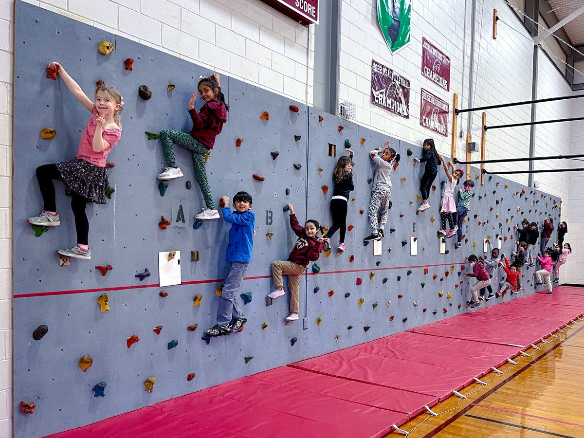 Our First Graders reached new heights in gym class today as they grappled with the rock wall!  🧗‍♀️💪
#rutgersprep #lowerschool #rockstars #physicaleducation
