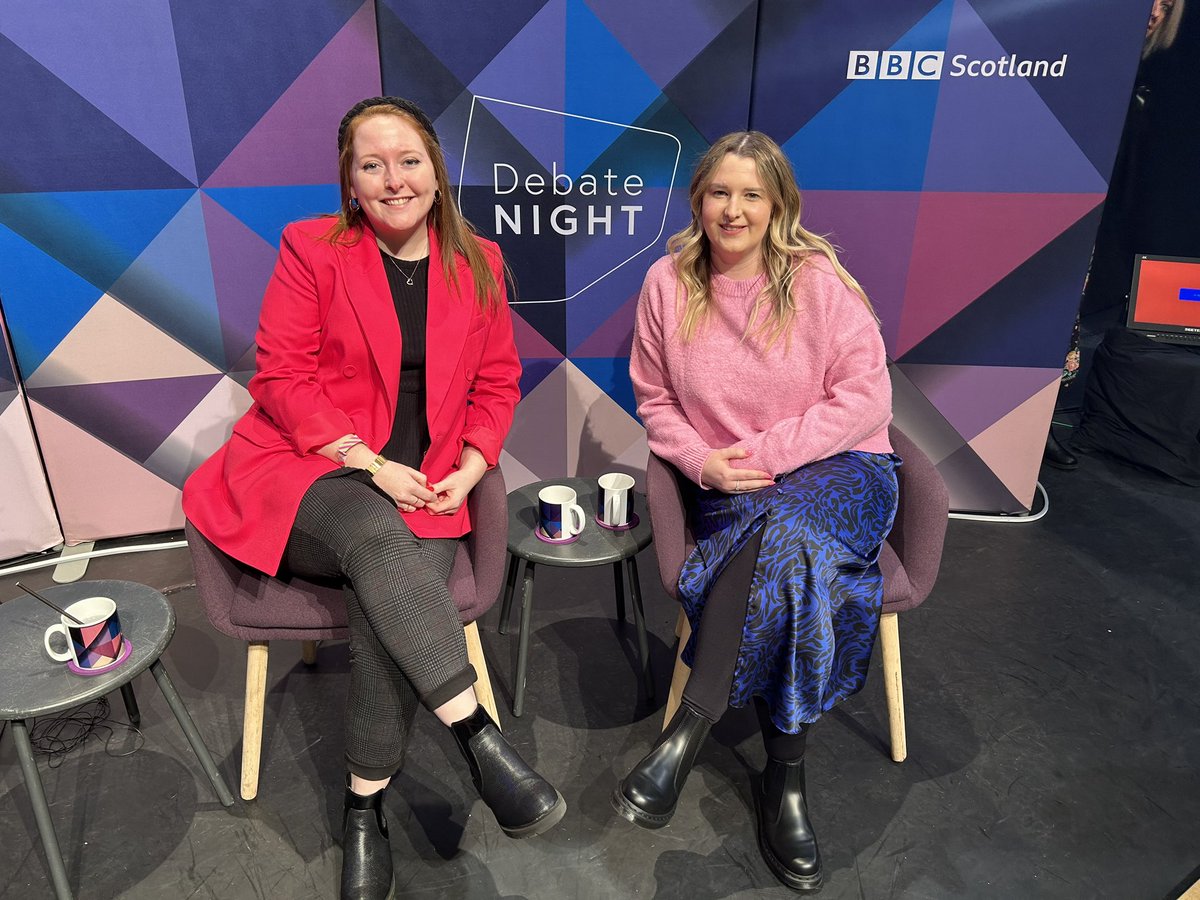 Mrs Cassells_LHS (@mrscassellsmods) on Twitter photo Mid week treat for <a href="/MissPAbbie/">MissAbbieHistoryLHS</a> and I attending Debate Night! Give your TV a wave if you spot us later on tonight! #politics #modernstudies <a href="/bbcdebatenight/">BBC Debate Night</a> #bbcdn Mid week treat for <a href="/MissPAbbie/">MissAbbieHistoryLHS</a> and I attending Debate Night! Give your TV a wave if you spot us later on tonight! #politics #modernstudies <a href="/bbcdebatenight/">BBC Debate Night</a> #bbcdn