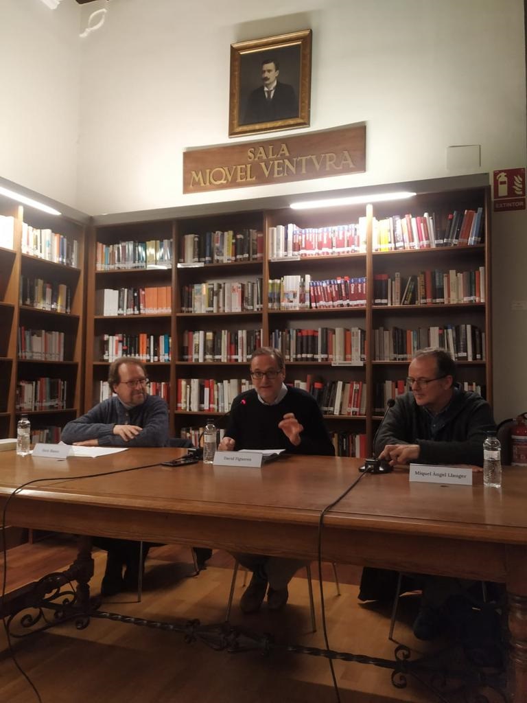 eblanes's tweet photo. Algunes impressions de la presentació, dilluns, del número 6 de la revista 'Veus baixes', el 'II Studia Digitalia in memoriam Gabriel Ferrater' al @centredelectura de Reus https://t.co/2L8vpsdMRK
Per què aquest monogràfic és important, i una de les joies de l'#AnyFerrater https://t.co/hwbvSzUH0R