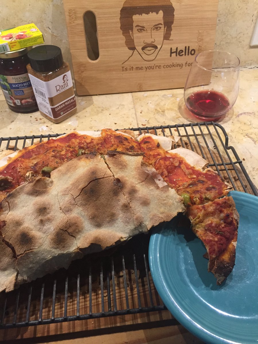 MyRecordPlayer's tweet image. Goitres are beautiful. #PizzaWednesday #Seinfeld
