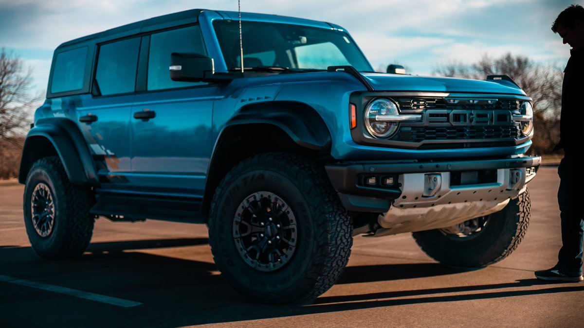 txGarage's tweet photo. Really enjoyed my time in the Bronco Raptor!
#ford #fordtx #txgarage @Ford @FordPerformance @mrlevine https://t.co/xnXzaDsn8o