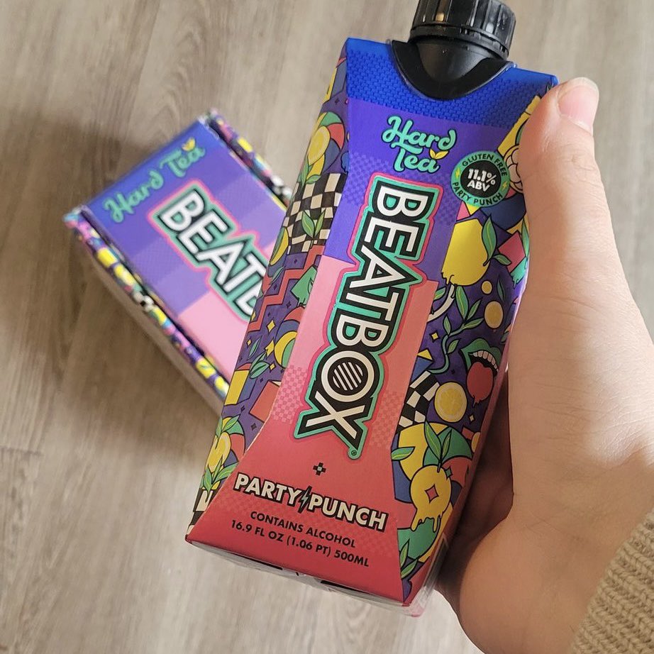 Now that we’ve spilled the tea 🫖 on our new flavor…
￼

RT this post &amp; tag your friends in the comments &amp; we'll hook up 25 of you with our new Hard Tea 🍋 to try out! 
￼

Winners drawn tomorrow morning. Must be following BeatBox &amp; be 21+ to enter!