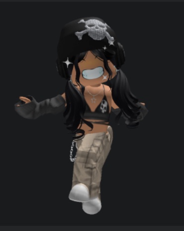 Mozonstopanima2's tweet photo. i got robux! these are the 3 avatars that i made https://t.co/ULWc6A1XxA