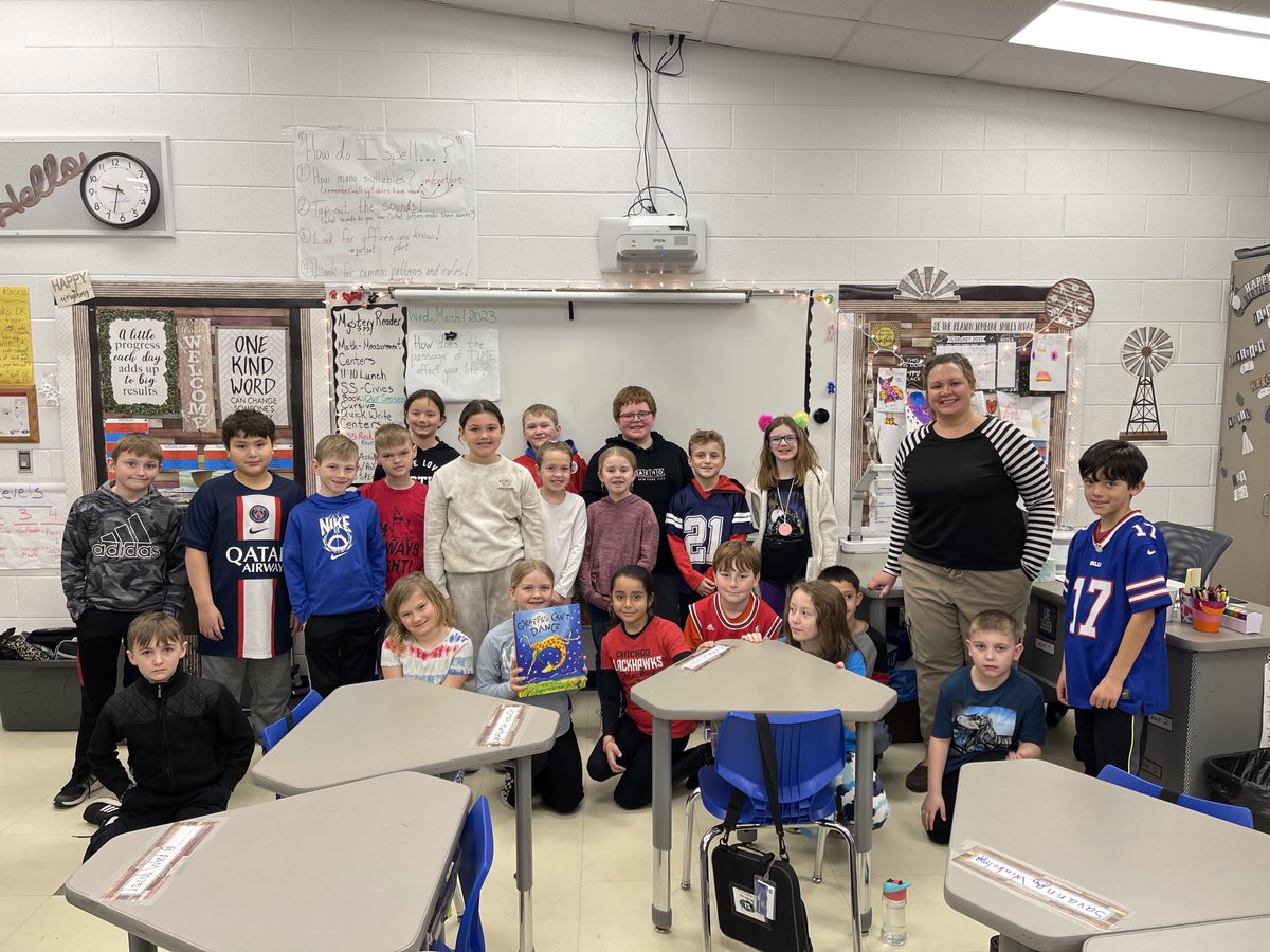 I had the privilege of reading to these amazing students today for Read Across America Day.  Thanks for the opportunity ⁦⁦⁦<a href="/RW_Rascals/">RW Rascals</a>⁩ .